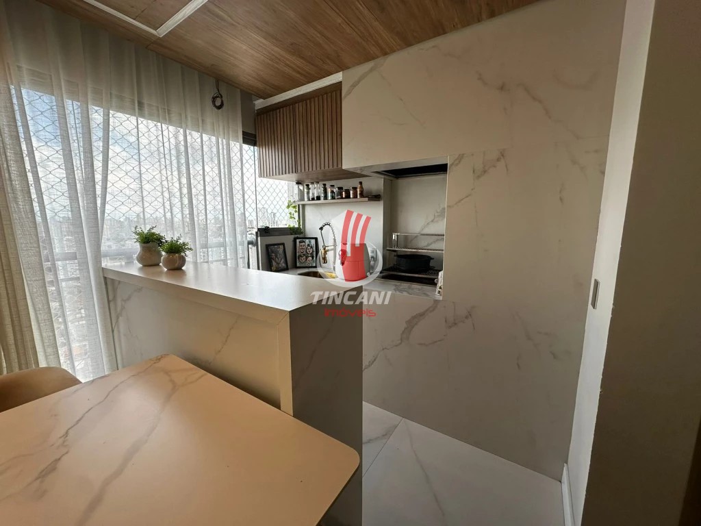 Apartamento para alugar com 2 quartos, 96m² - Foto 7