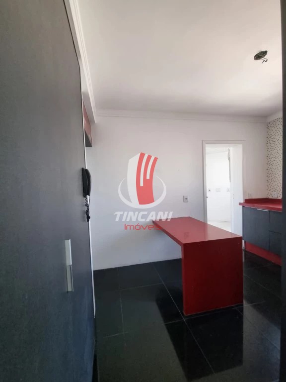 Apartamento para alugar com 3 quartos, 102m² - Foto 9