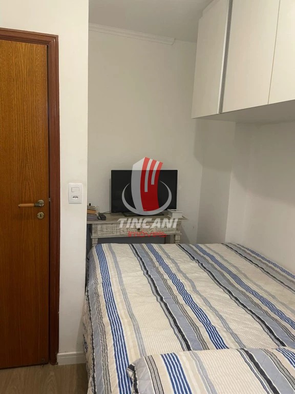 Apartamento à venda com 2 quartos, 76m² - Foto 11