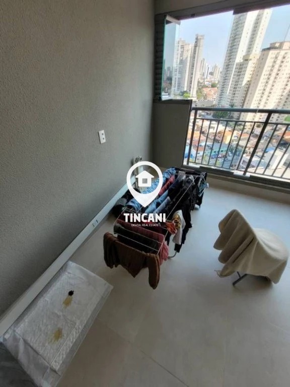 Apartamento para alugar com 2 quartos, 68m² - Foto 20