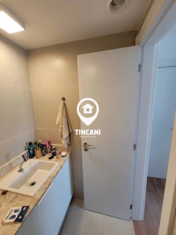 Apartamento para alugar com 2 quartos, 68m² - Foto 62