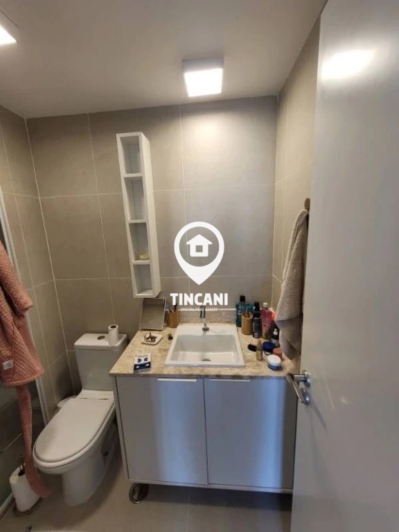 Apartamento para alugar com 2 quartos, 68m² - Foto 74