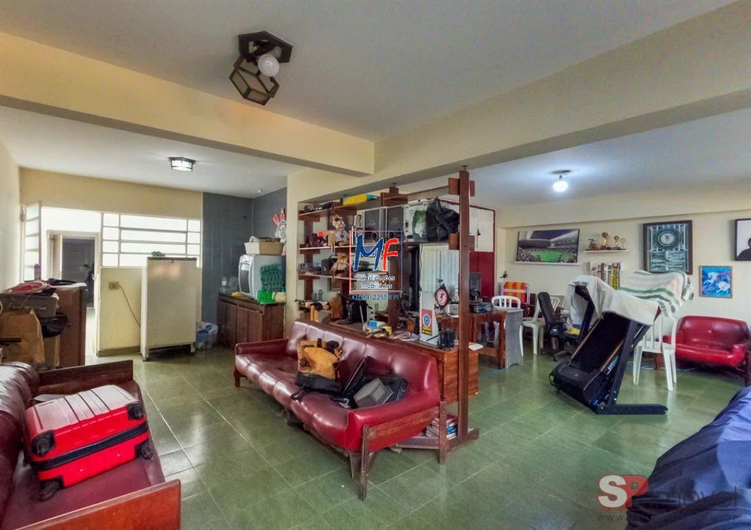 Sobrado à venda com 4 quartos, 400m² - Foto 1