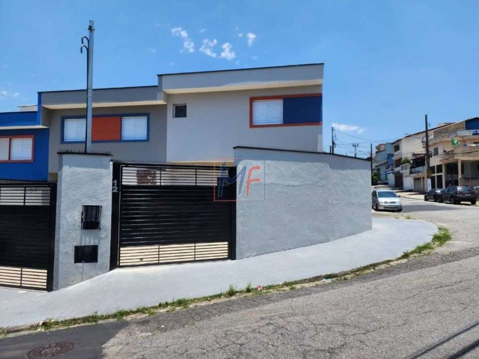 Sobrado à venda com 2 quartos, 68m² - Foto 1