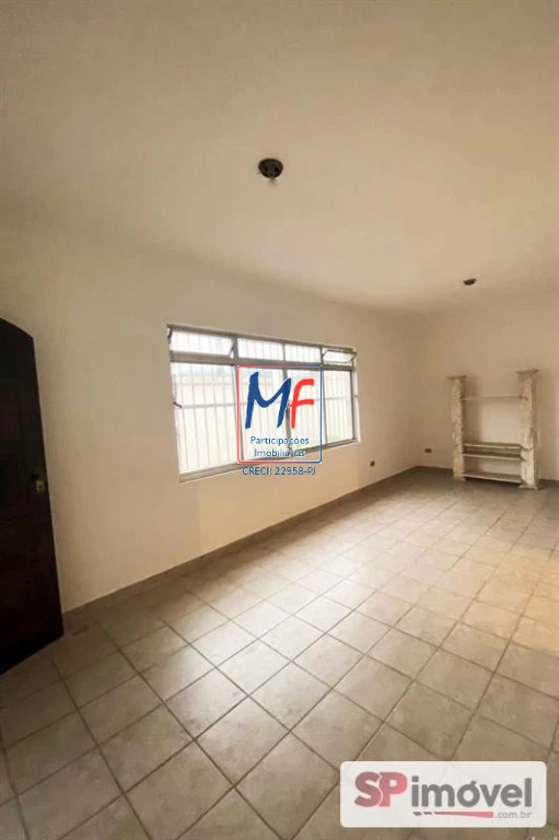 Casa à venda com 3 quartos, 82m² - Foto 13