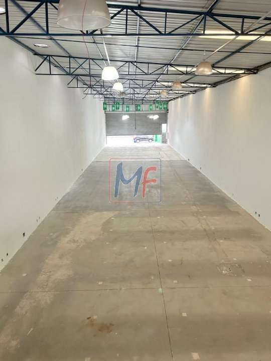 Depósito-Galpão, 576 m² - Foto 1