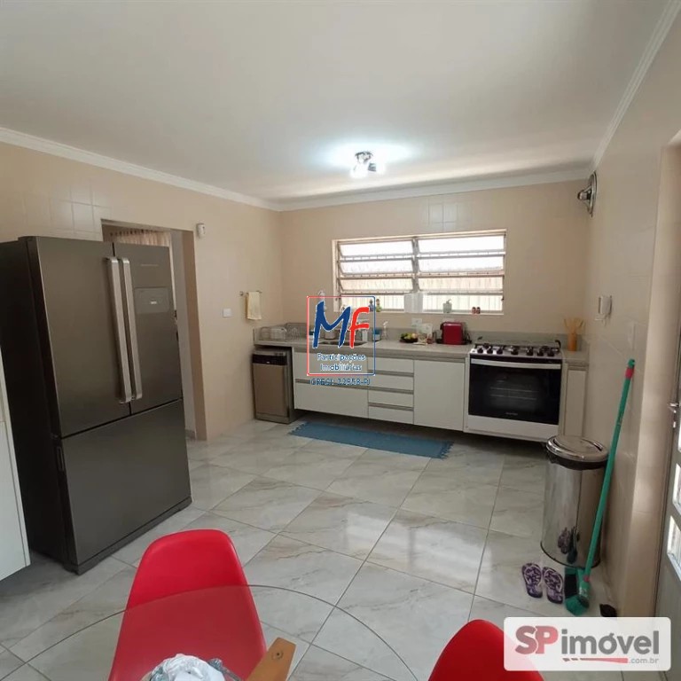 Sobrado à venda com 3 quartos, 206m² - Foto 12