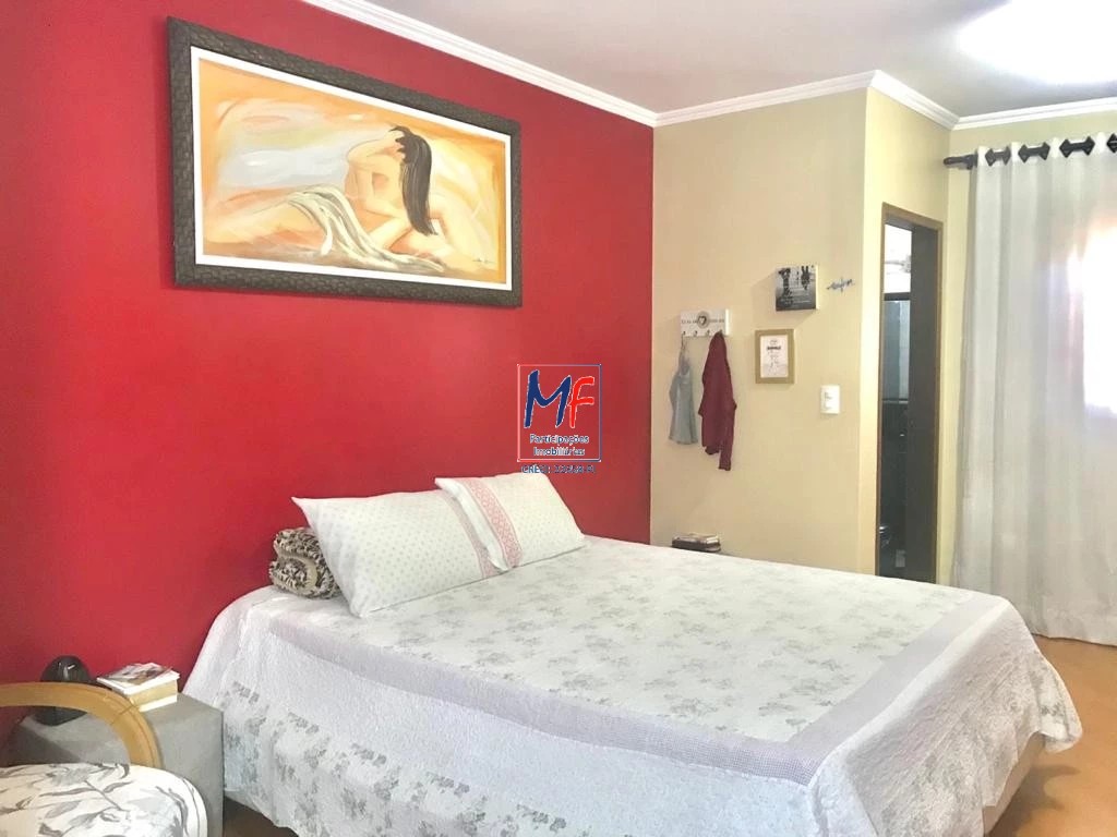 Casa de Condomínio à venda com 3 quartos, 180m² - Foto 2