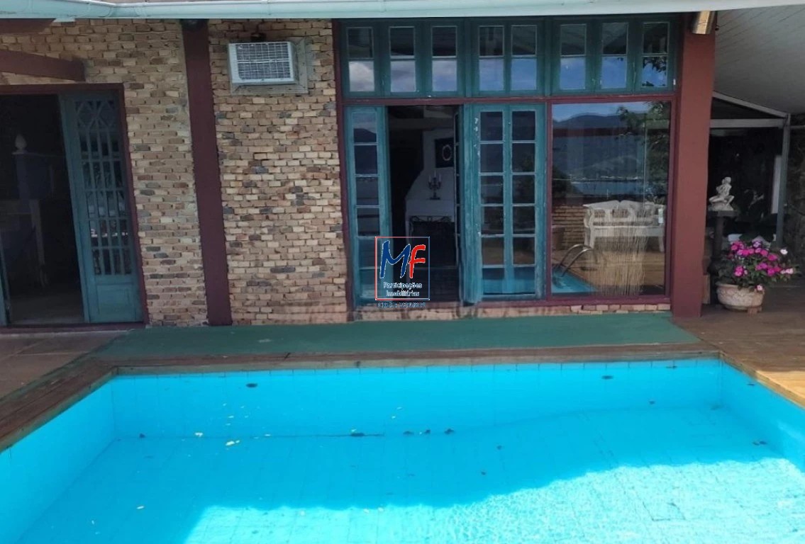 Casa à venda com 5 quartos, 555m² - Foto 1