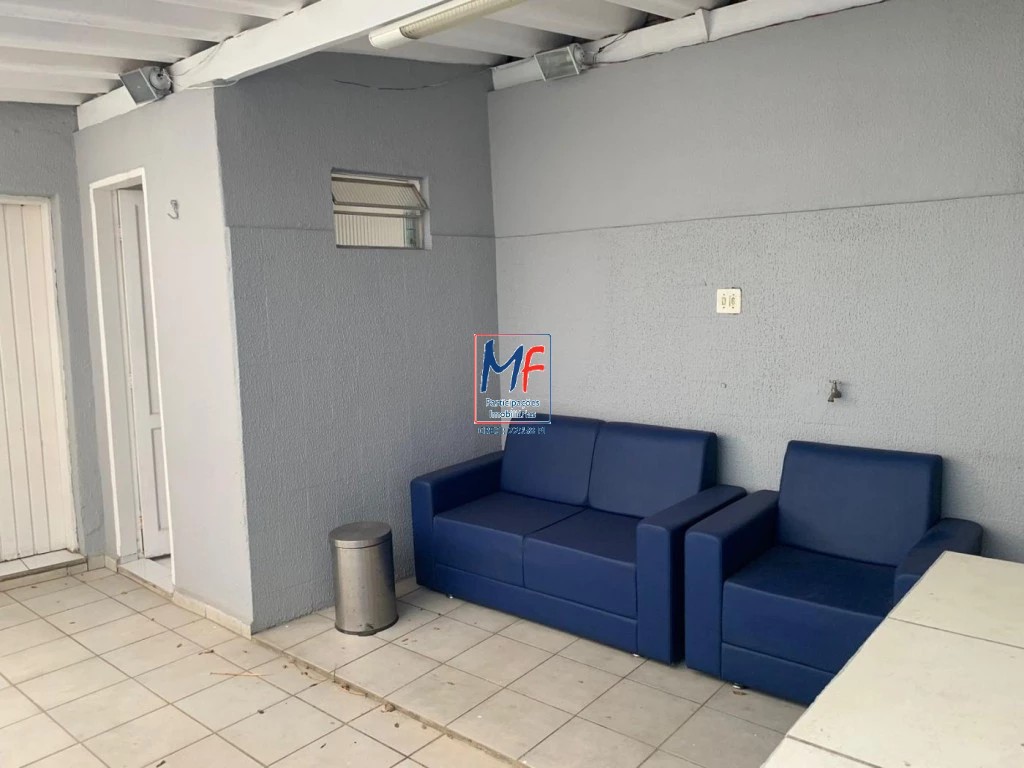 Casa à venda e aluguel com 5 quartos, 160m² - Foto 3