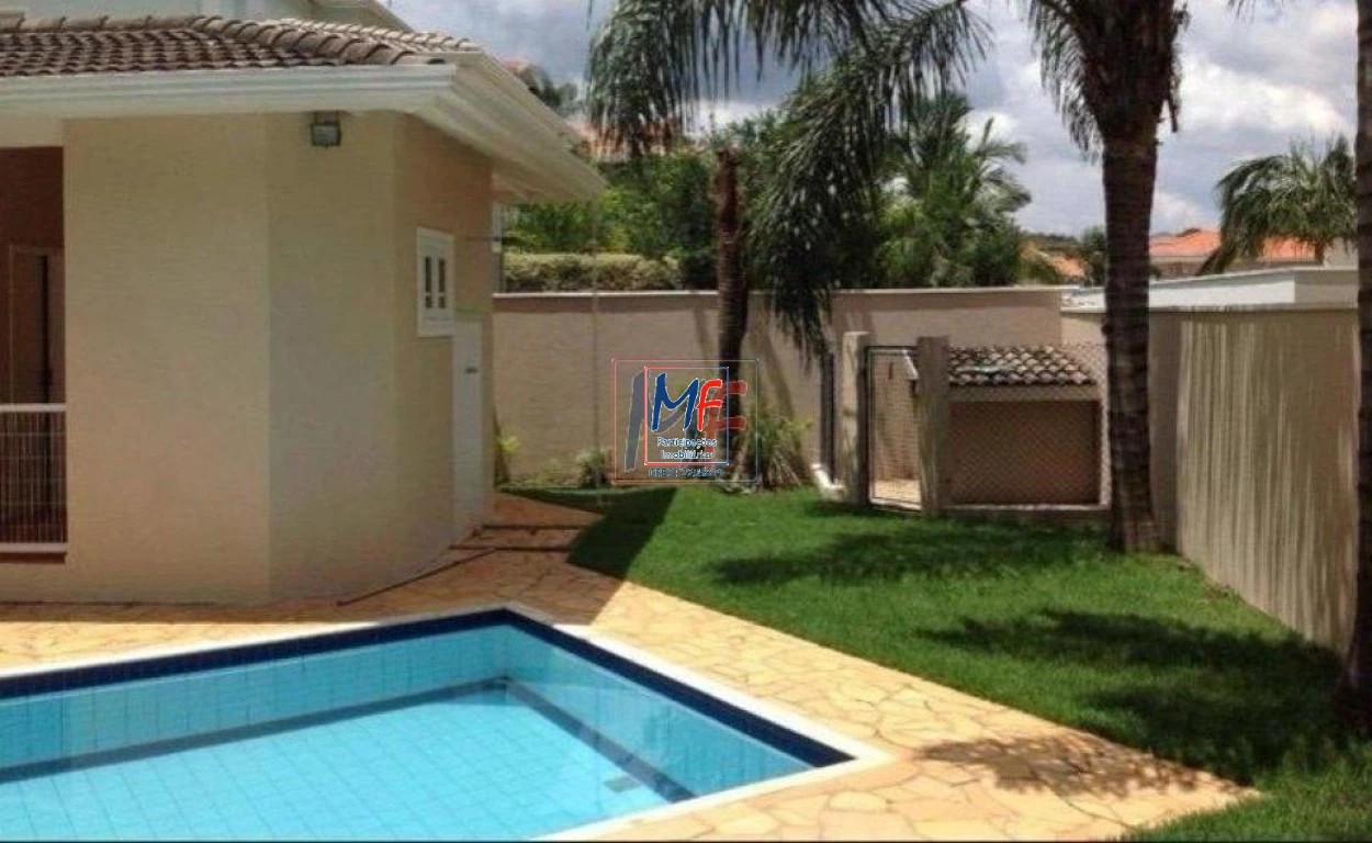 Casa de Condomínio à venda com 4 quartos, 300m² - Foto 1