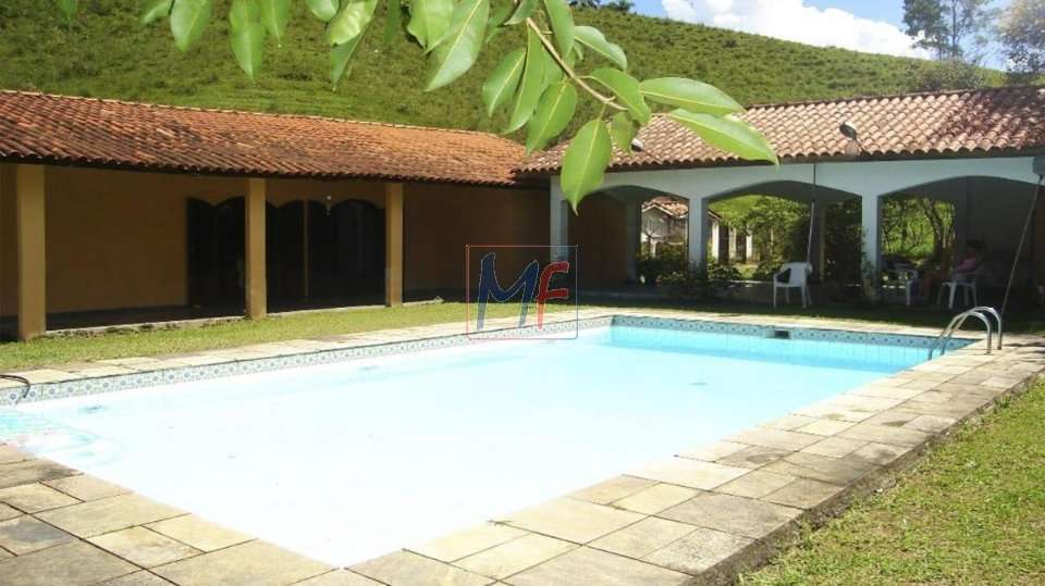 Sítio à venda com 7 quartos, 1000m² - Foto 1