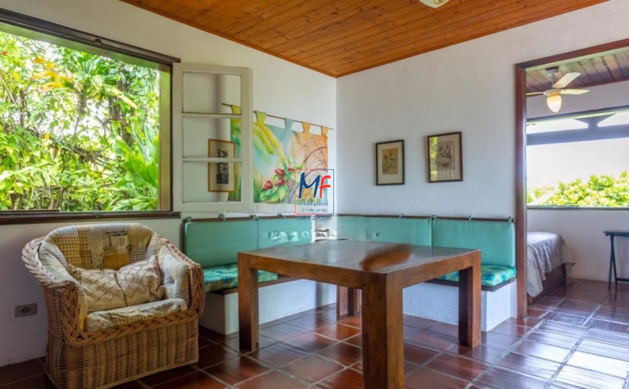 Casa, 6 quartos, 328 m² - Foto 2