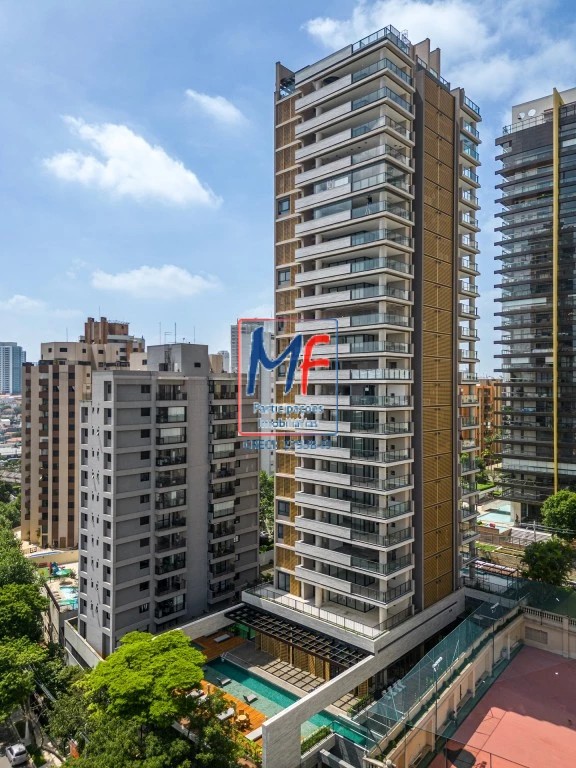 Apartamento, 3 quartos, 154 m² - Foto 1