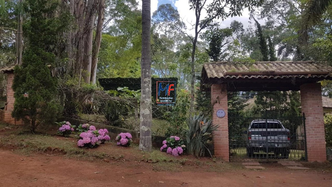 Casa de Condomínio à venda com 3 quartos, 200m² - Foto 1