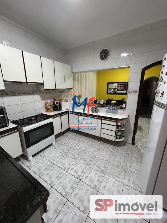 Sobrado, 3 quartos, 241 m² - Foto 2