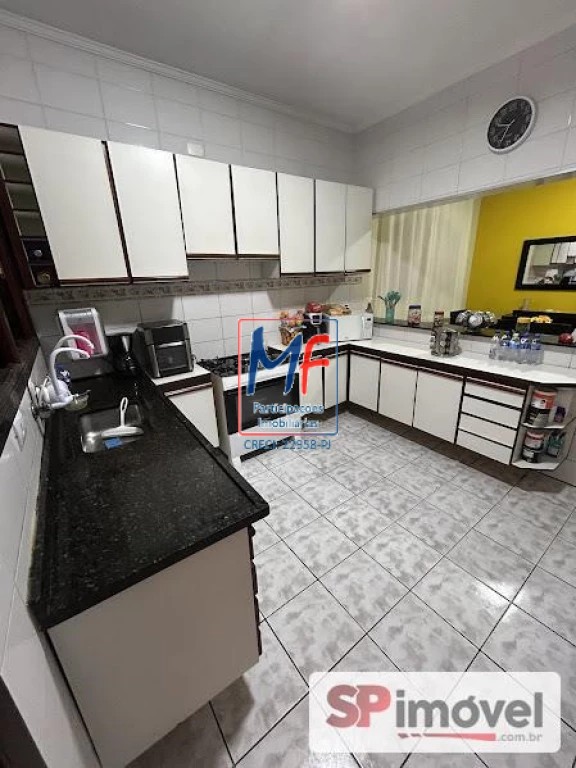 Sobrado, 3 quartos, 241 m² - Foto 3