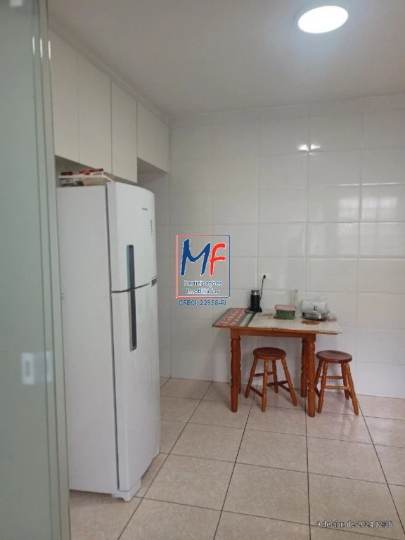 Casa à venda com 3 quartos, 110m² - Foto 8