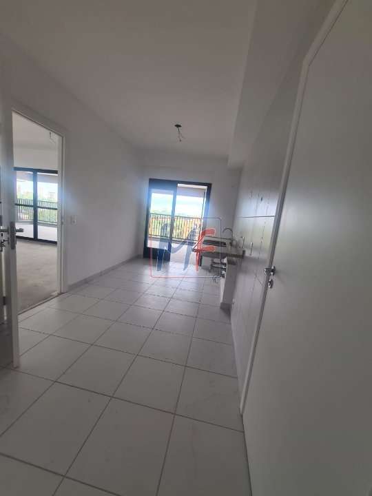 Apartamento à venda com 3 quartos, 173m² - Foto 11