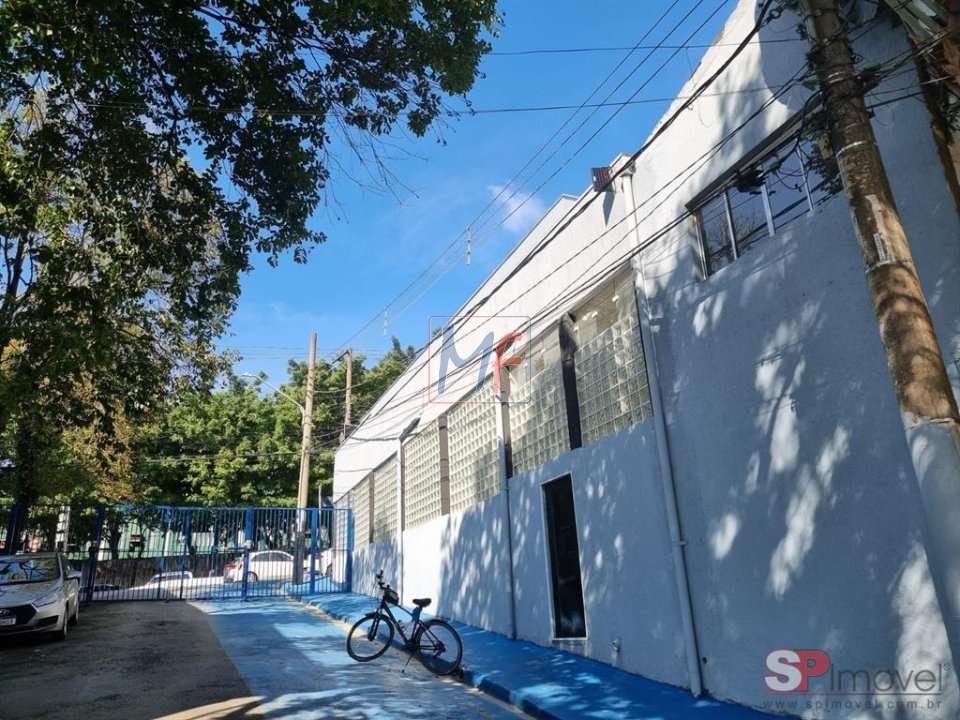 Prédio Inteiro à venda, 330m² - Foto 2