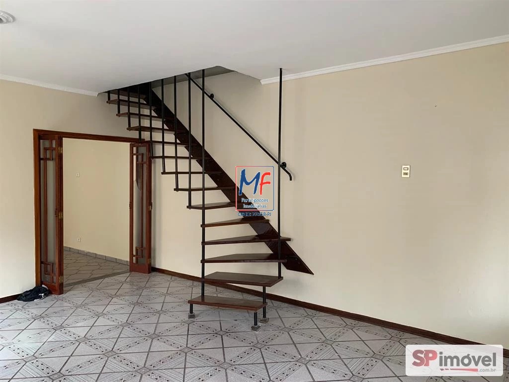 Casa à venda com 3 quartos, 320m² - Foto 3