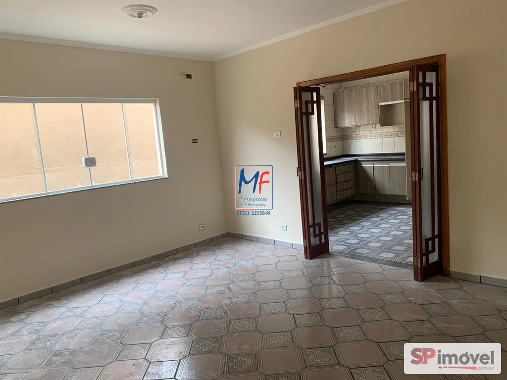 Casa à venda com 3 quartos, 320m² - Foto 4