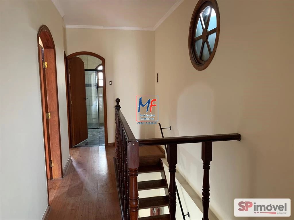 Casa à venda com 3 quartos, 320m² - Foto 15