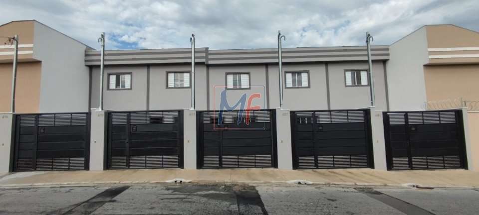 Sobrado à venda com 2 quartos, 64m² - Foto 1