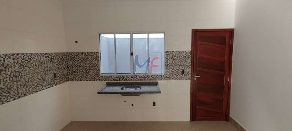 Sobrado à venda com 2 quartos, 64m² - Foto 2