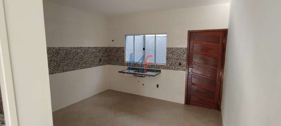 Sobrado à venda com 2 quartos, 64m² - Foto 28