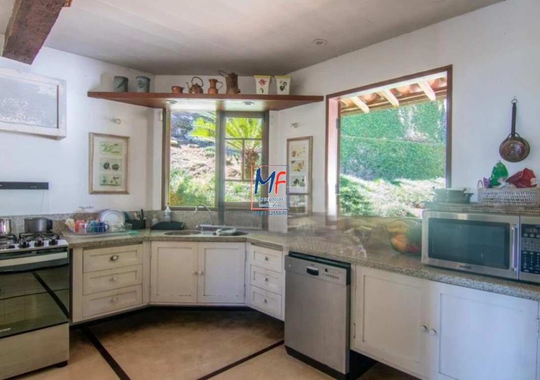 Casa à venda com 5 quartos, 540m² - Foto 2