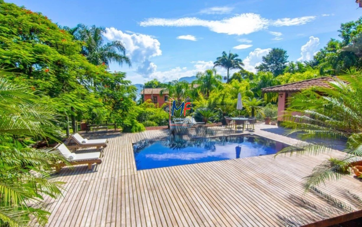 Casa à venda com 5 quartos, 540m² - Foto 1