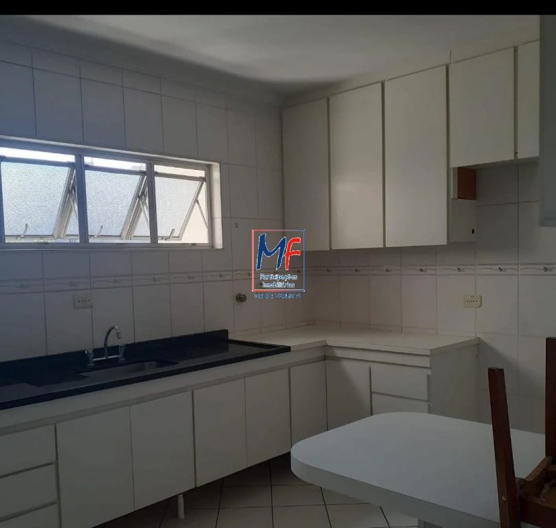 Apartamento à venda com 4 quartos, 130m² - Foto 3