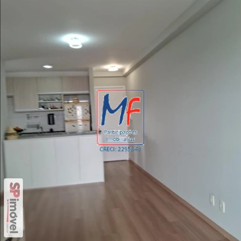 Apartamento à venda com 2 quartos, 60m² - Foto 2