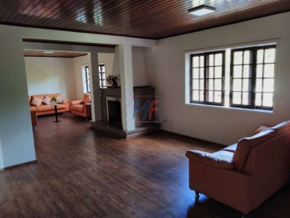 Apartamento para alugar com 3 quartos, 161m² - Foto 2