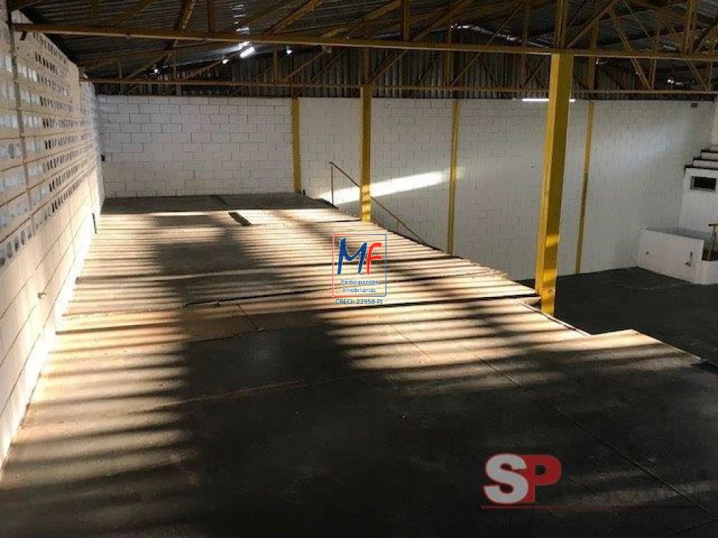 Depósito-Galpão-Armazém à venda, 500m² - Foto 1