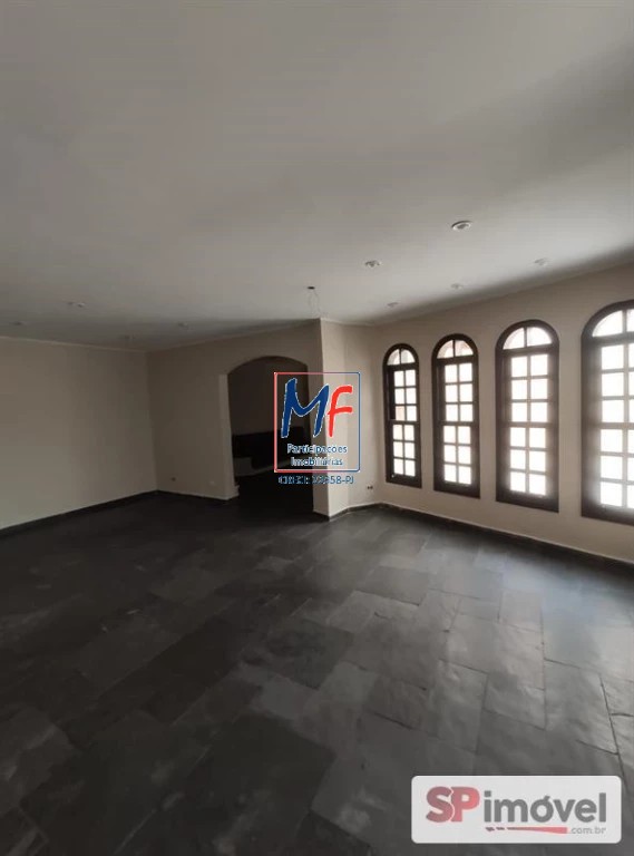 Sobrado à venda com 3 quartos, 220m² - Foto 2