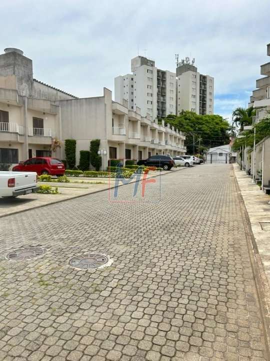 Casa de Condomínio para alugar com 2 quartos, 99m² - Foto 13