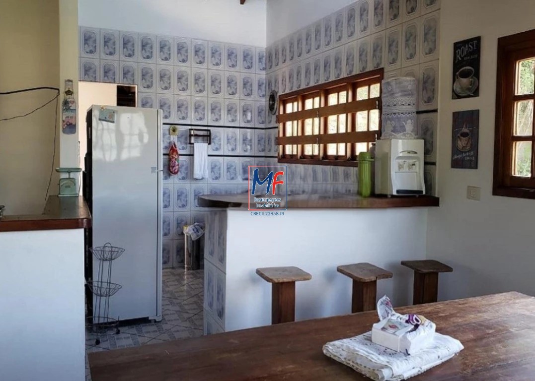 Casa à venda com 3 quartos, 171m² - Foto 2