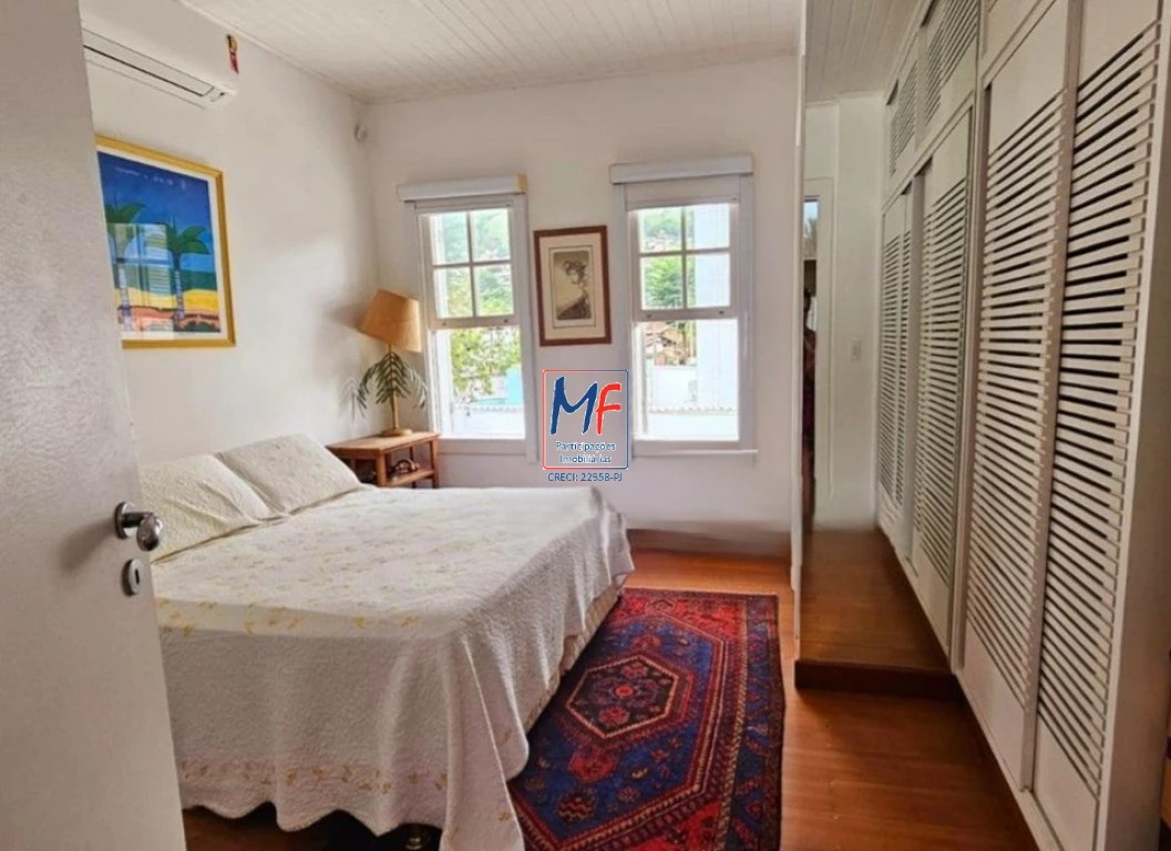 Casa à venda com 3 quartos, 340m² - Foto 5