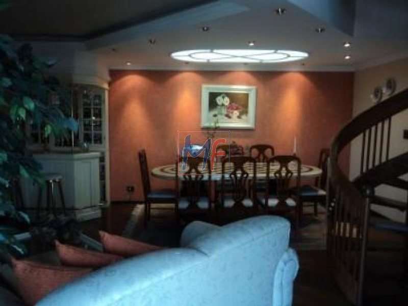 Cobertura à venda com 4 quartos, 225m² - Foto 1
