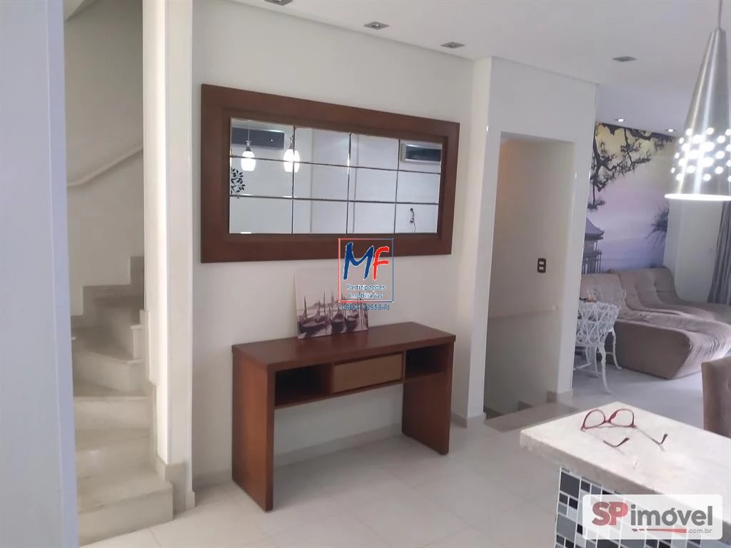 Casa de Condomínio à venda com 4 quartos, 224m² - Foto 1