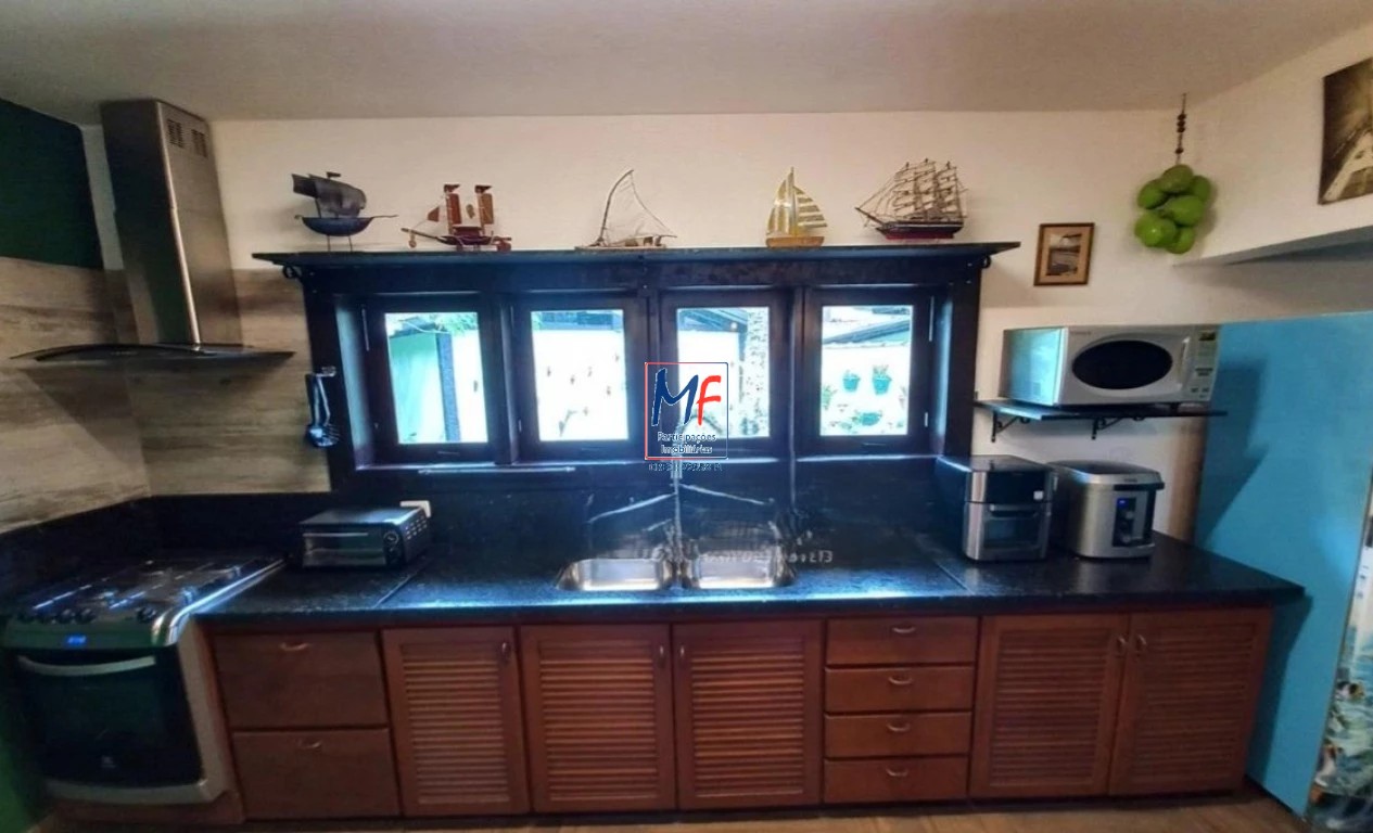 Casa à venda com 7 quartos, 500m² - Foto 3