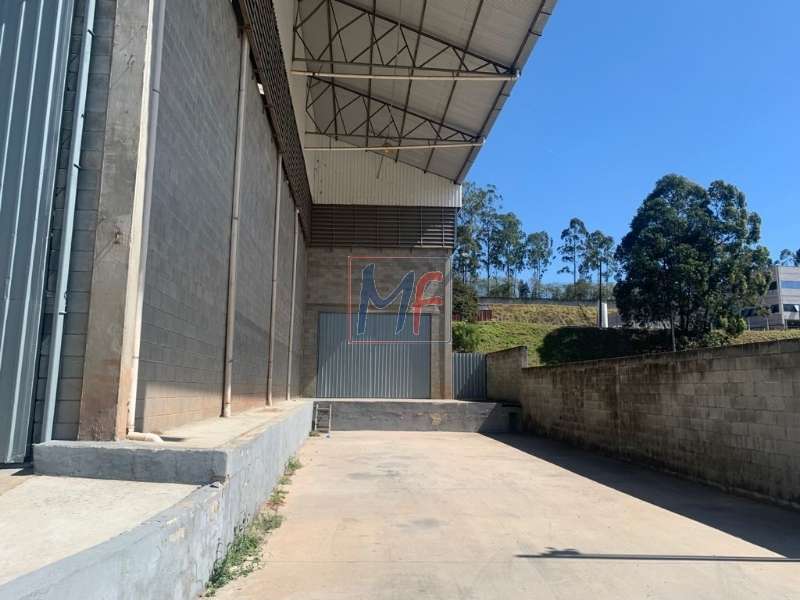 Depósito-Galpão-Armazém para alugar, 2389m² - Foto 17