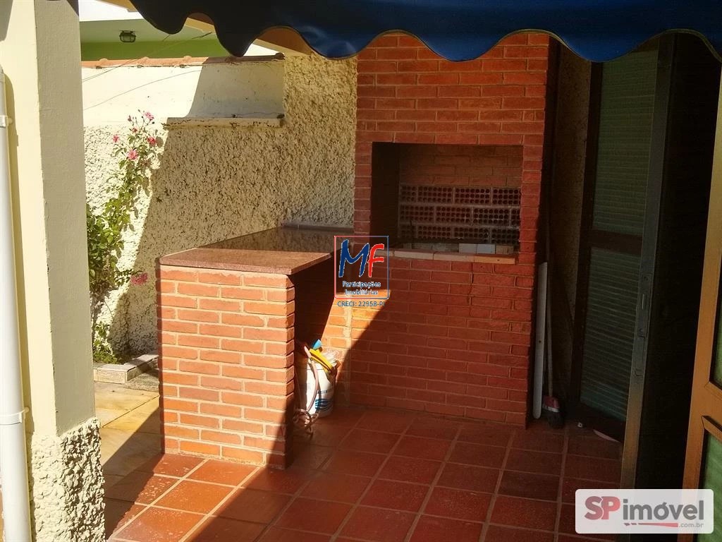 Casa à venda com 3 quartos, 240m² - Foto 5