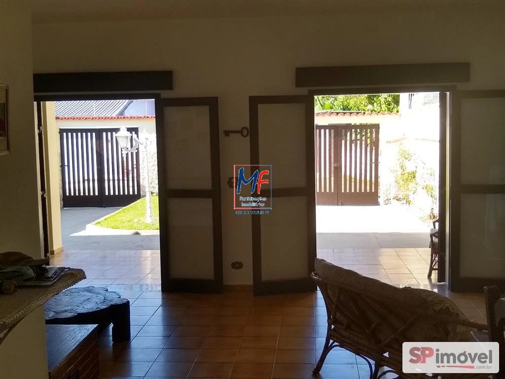 Casa à venda com 3 quartos, 240m² - Foto 13