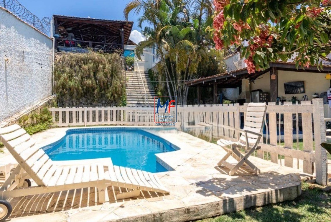 Casa, 4 quartos, 255 m² - Foto 1