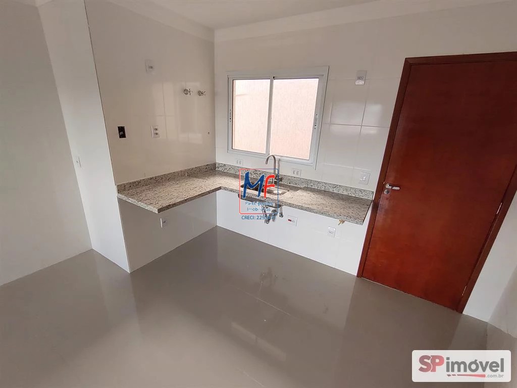 Casa de Condomínio à venda com 2 quartos, 65m² - Foto 2