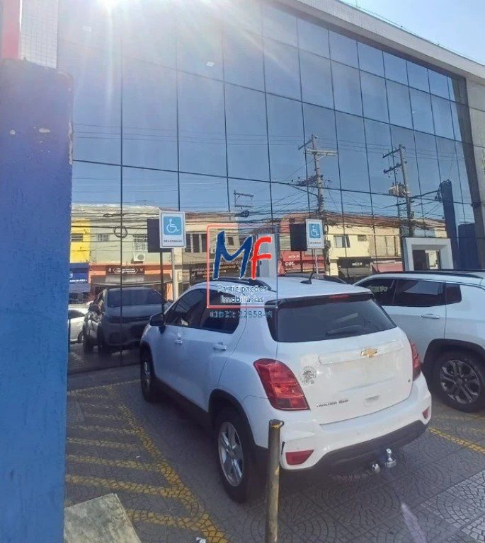 Loja-Salão, 2800 m² - Foto 1