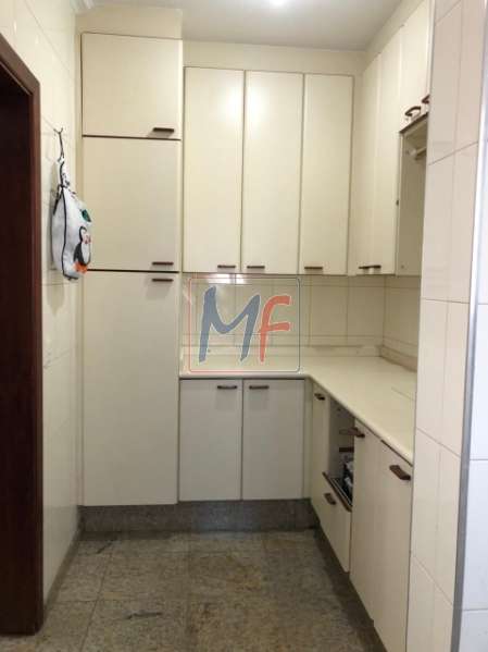 Apartamento à venda com 4 quartos, 228m² - Foto 9